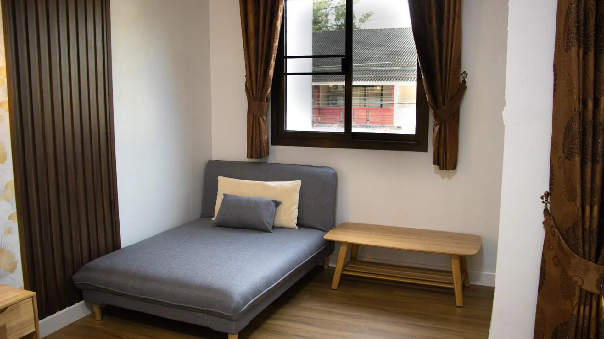 Thai Life Guesthouse Khaolak خاو لاك تايلاند