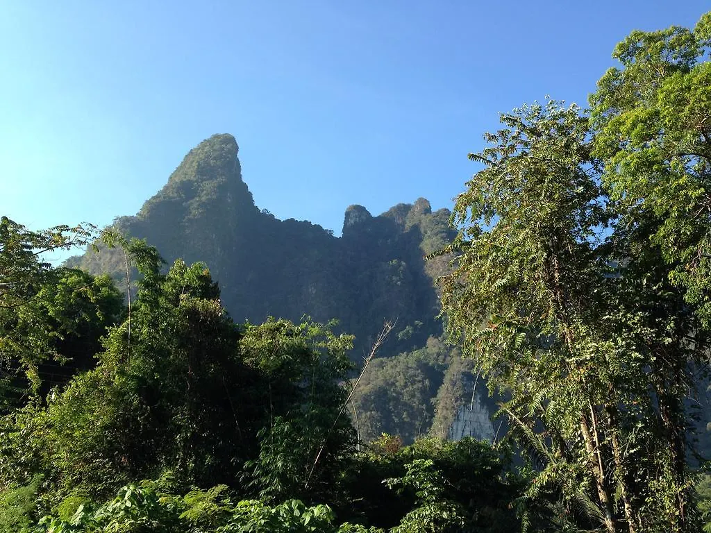 Thai Life Guesthouse Khaolak خاو لاك